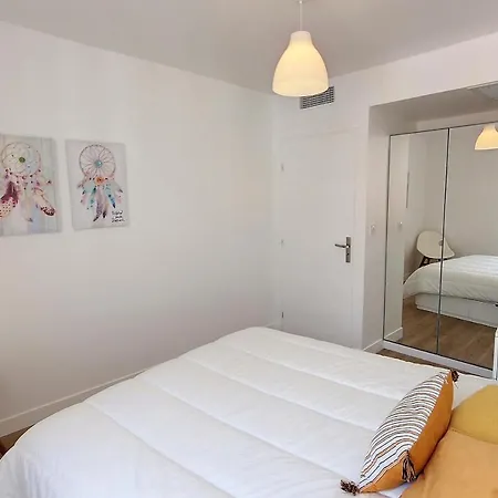 Apartment Henri Camille Real Estate - Bambou- One Bedroom Center Cannes
